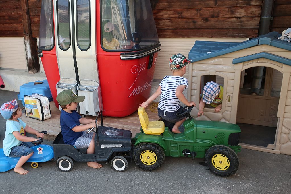 Bildlegende IMG 6532XX